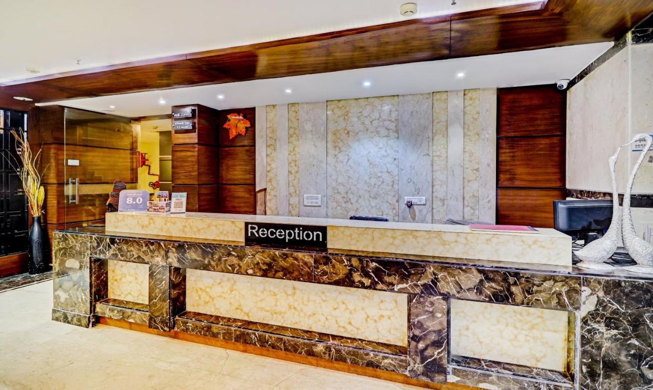 โฮเต็ล ไลต์เฮาส์ Hotel อัครา ภายนอก รูปภาพ