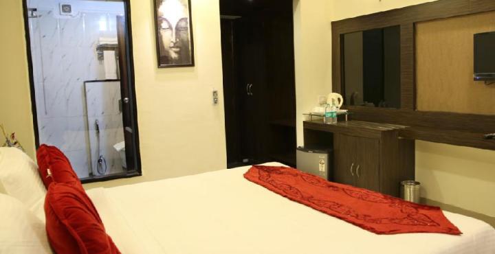 โฮเต็ล ไลต์เฮาส์ Hotel อัครา ภายนอก รูปภาพ
