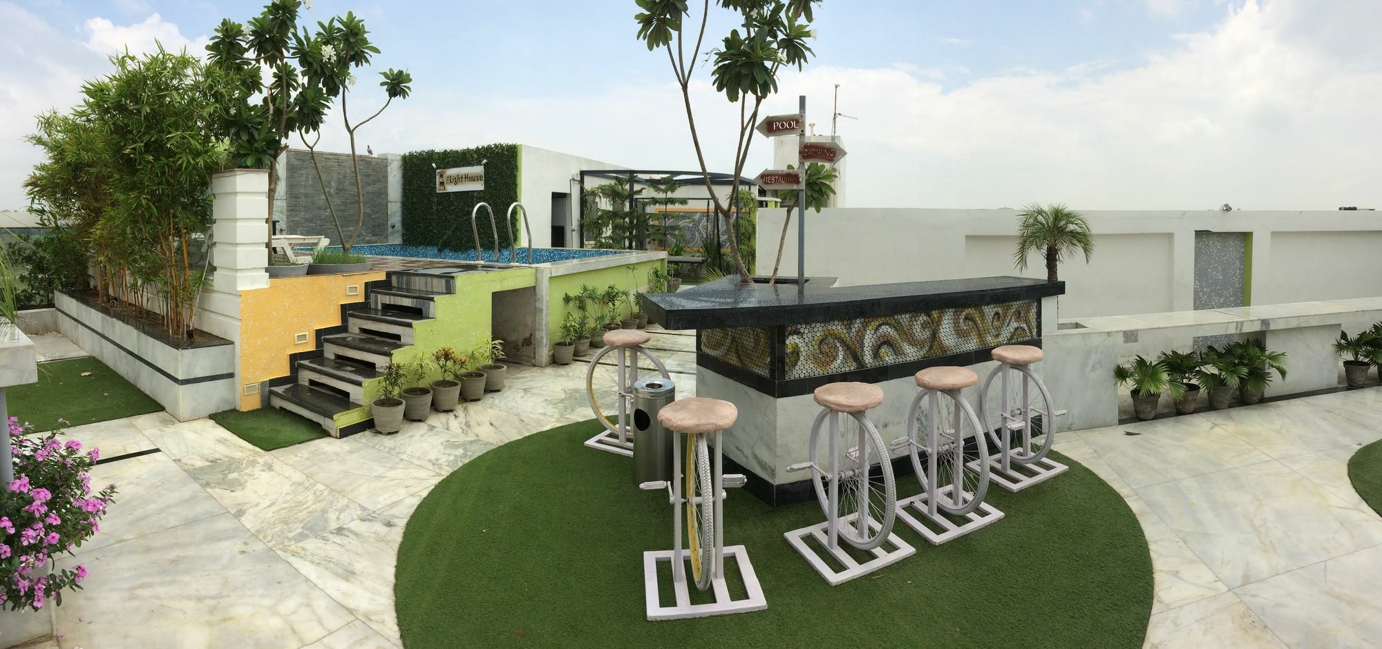 โฮเต็ล ไลต์เฮาส์ Hotel อัครา ภายนอก รูปภาพ
