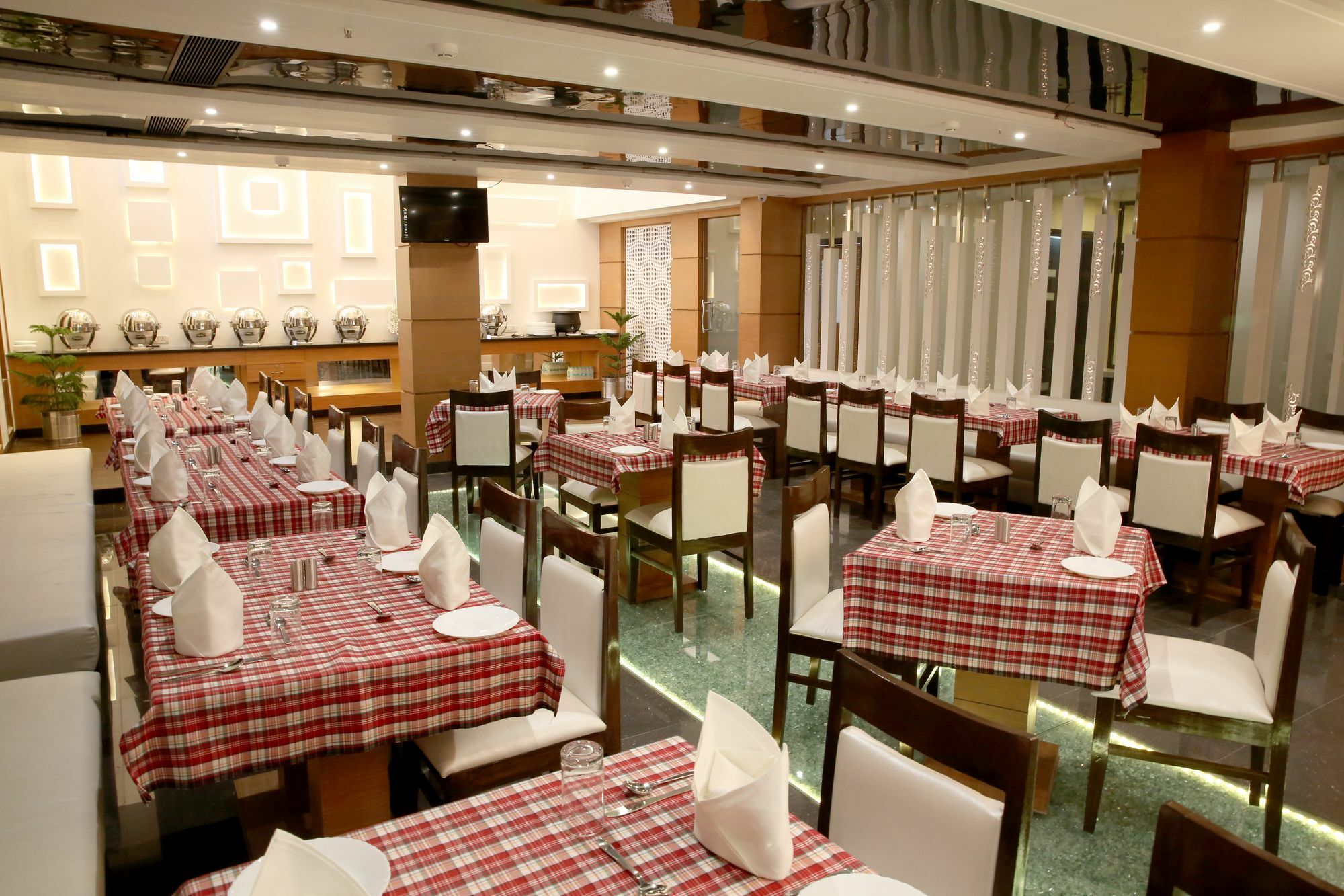 โฮเต็ล ไลต์เฮาส์ Hotel อัครา ภายนอก รูปภาพ